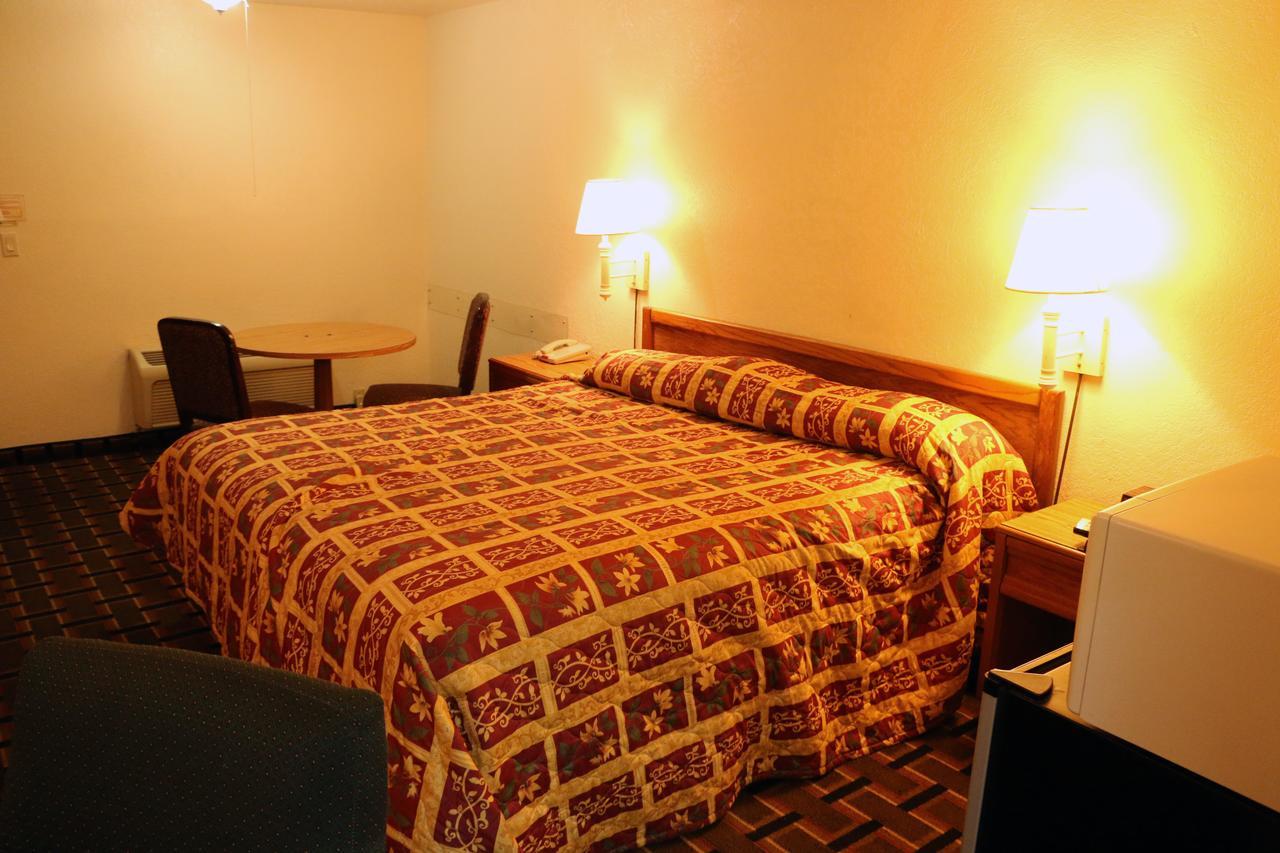 Bed Ford Inn Erie Zewnętrze zdjęcie